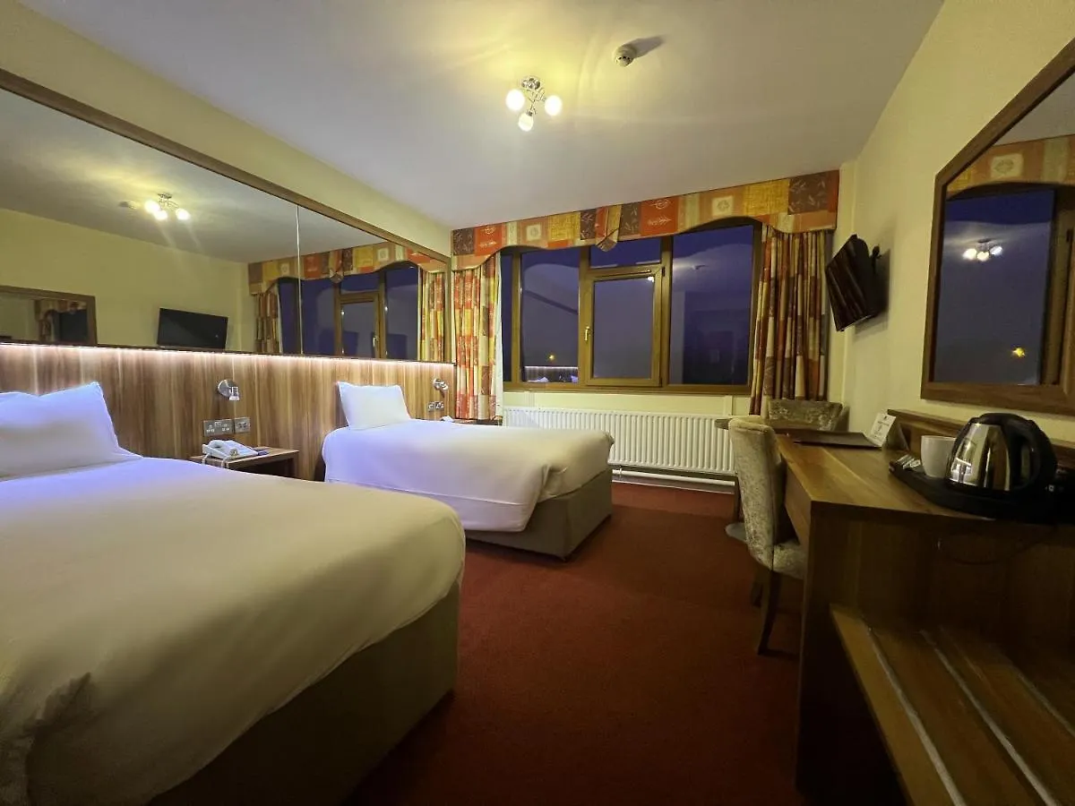 West County Hotel Dublin 3*,  Ireland